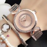 Nuevos relojes de pulsera para mujer, reloj de vestir a la moda, relojes de diamantes de cristal de acero inoxidable, reloj plateado para mujer 3