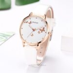 Reloj de cuero de cuarzo para mujer, diseño de esfera de mariposa Simple 4